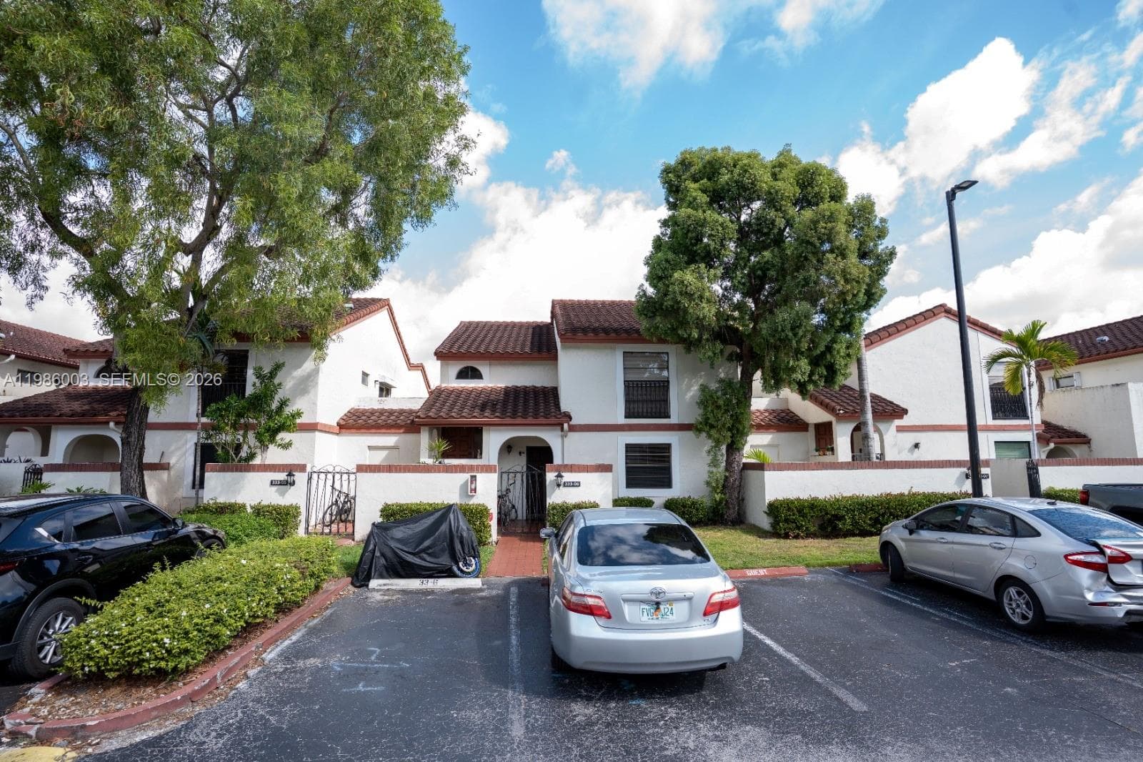 333 Ives Dairy Rd # A33306, Miami FL 33179