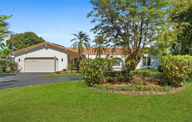 11101 NW 26th Dr, Coral Springs FL 33065 - Coral Springs, FL - Photo 3