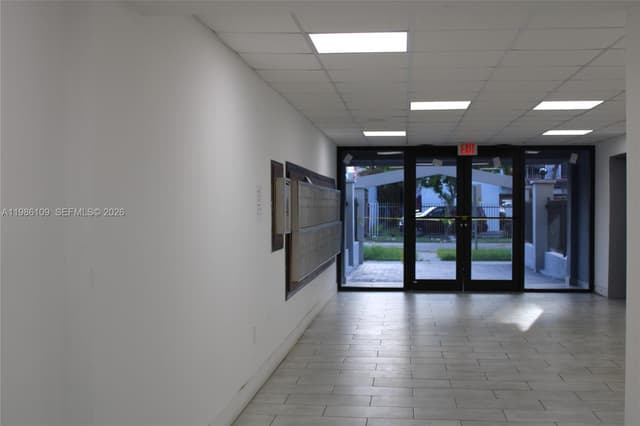 6055 W 19th Ave # 417, Hialeah FL 33012 - Hialeah, FL - Photo 2