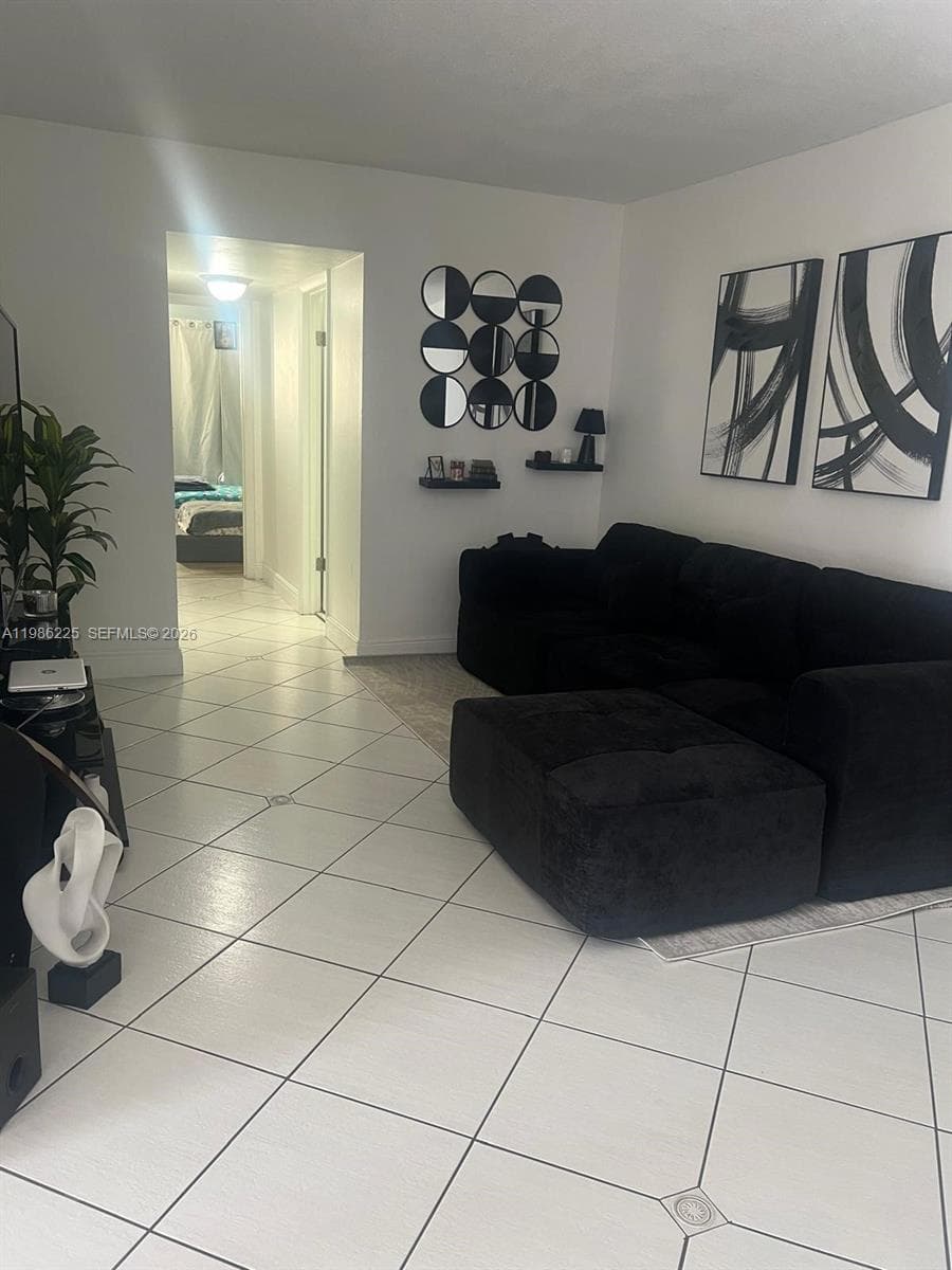 6620 W 2nd Ct # 407, Hialeah FL 33012