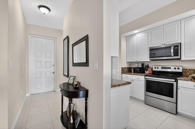 26 Royal Palm Way # 403, Boca Raton FL 33432 - Boca Raton, FL - Photo 5
