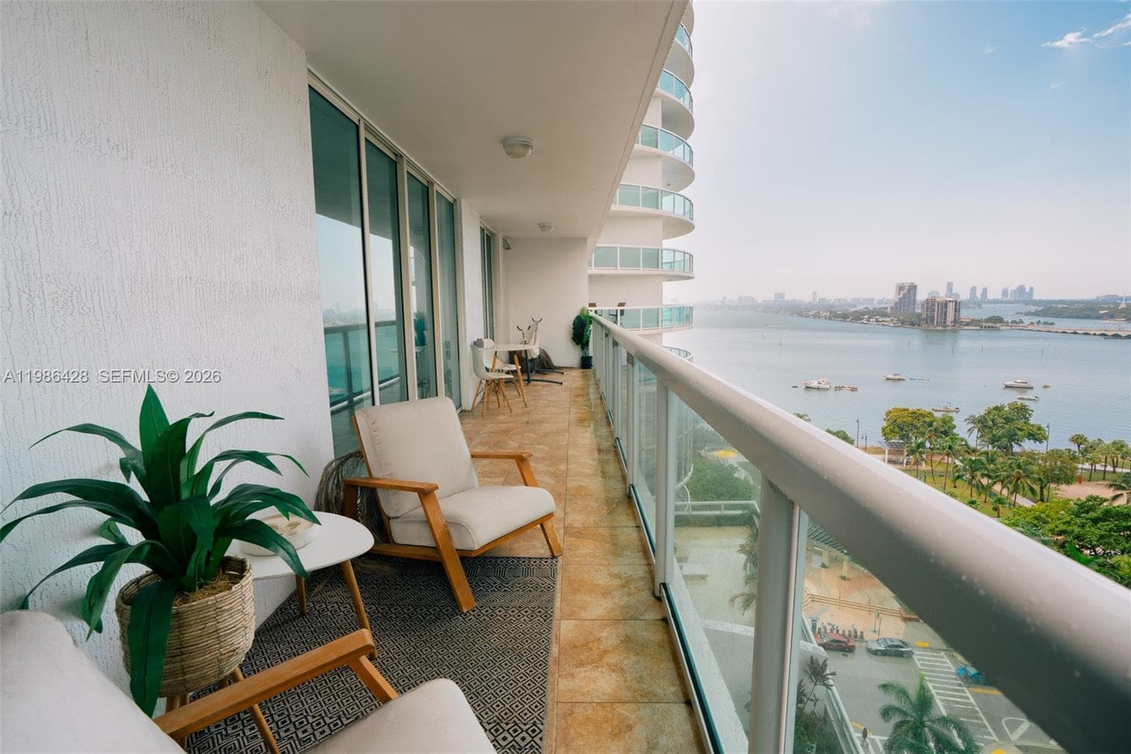 1800 N Bayshore Dr # 1412, Miami FL 33132 - Miami, FL - Photo 1