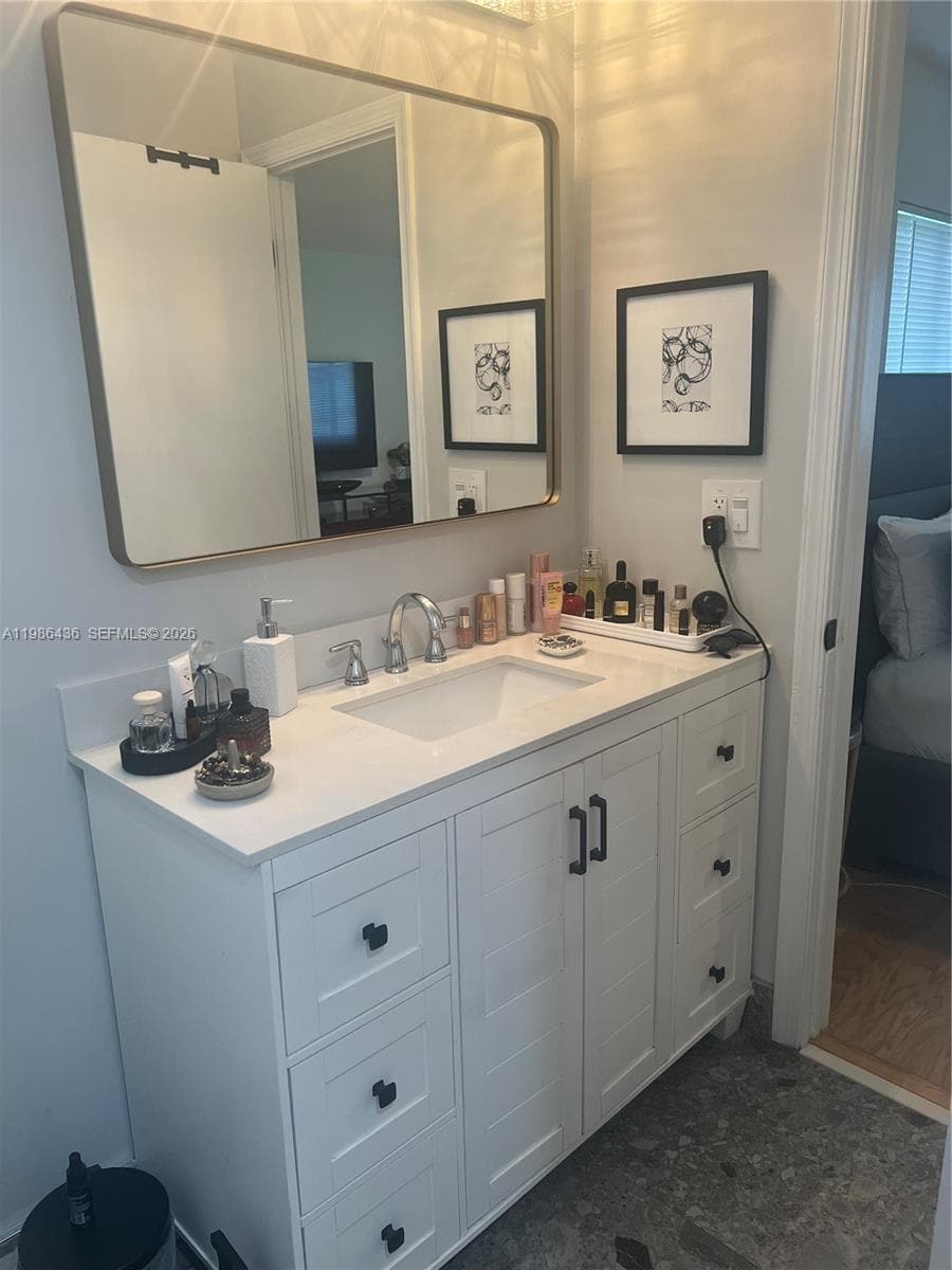 8221 NW 14th St, Plantation FL 33322 - Plantation, FL - Photo 1