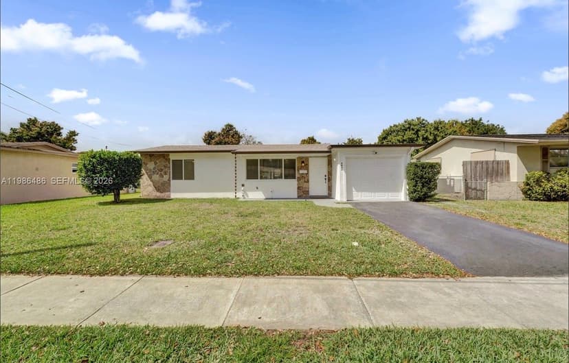 5023 SW 93rd Ave, Cooper City FL 33328
