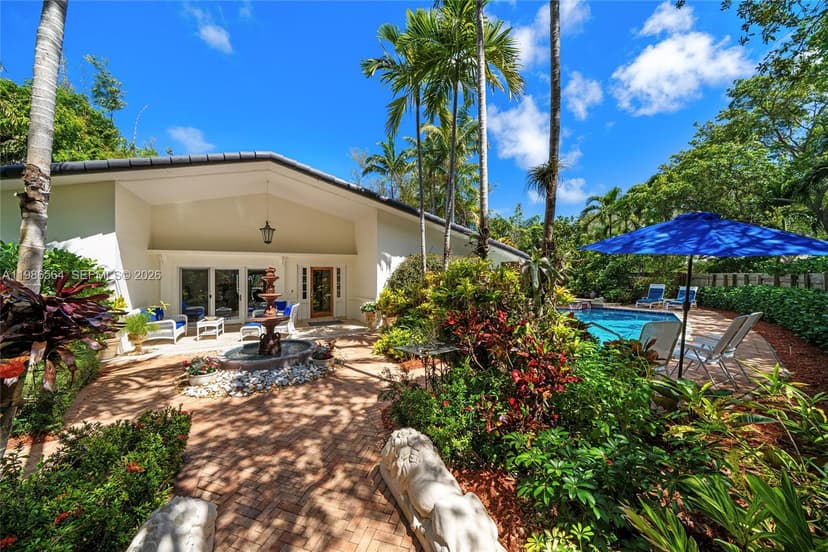 269 Cranwood Dr, Key Biscayne FL 33149