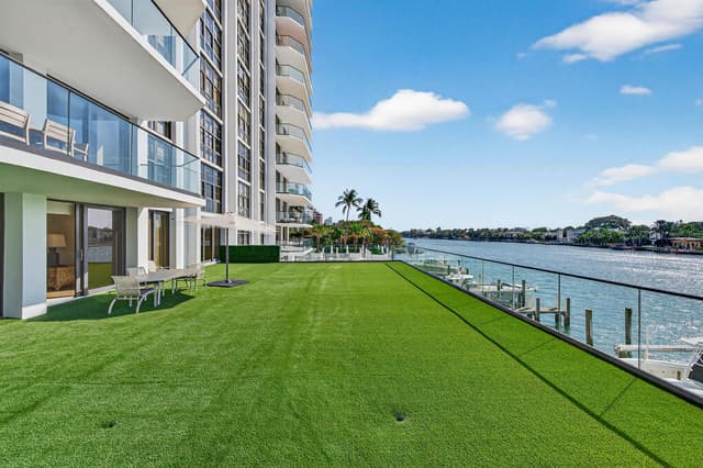 5500 Collins Avenue # 302, Miami Beach FL 33140 - Miami Beach, FL - Photo 2