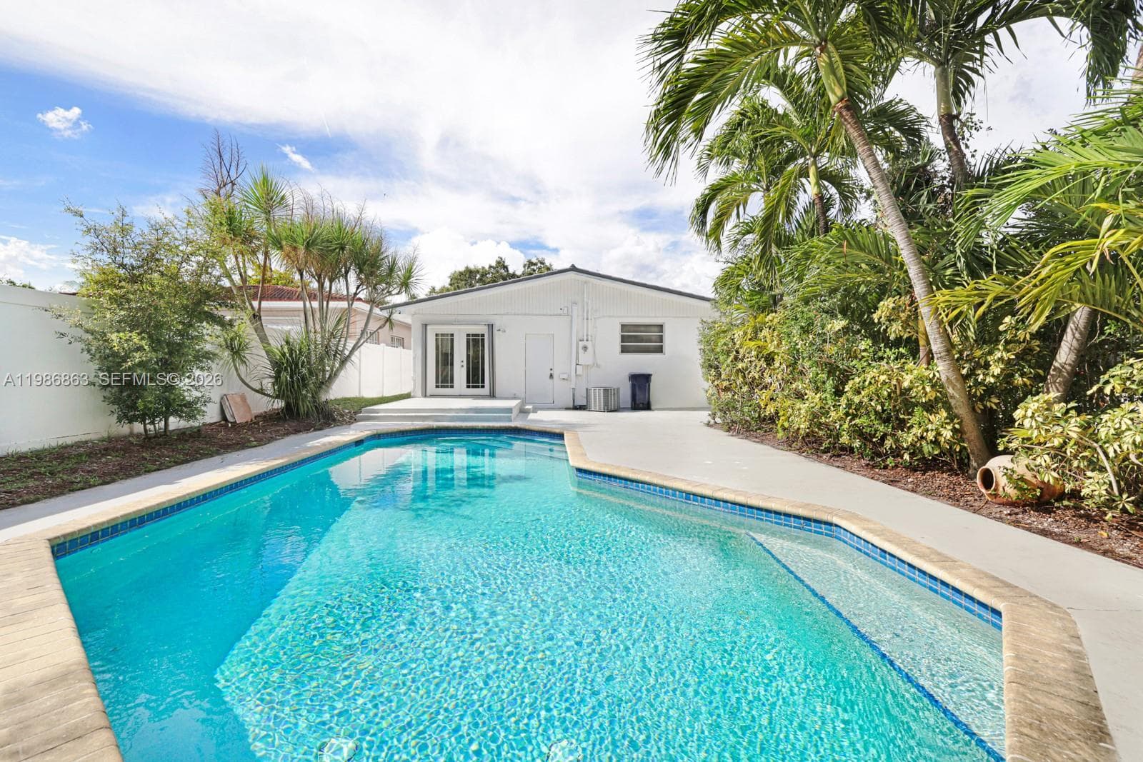 8850 NE 4th Ave, El Portal FL 33138