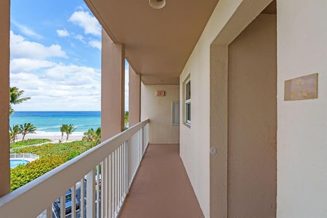 1069 Hillsboro Mile # 503, Hillsboro Beach FL 33062 - Hillsboro Beach, FL - Photo 4