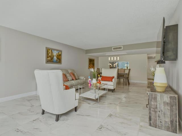 6698 N 10th Avenue N # 116, Lake Worth FL 33467 - Lake Worth, FL - Photo 3