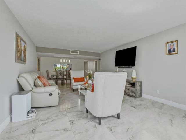 6698 N 10th Avenue N # 116, Lake Worth FL 33467 - Lake Worth, FL - Photo 4