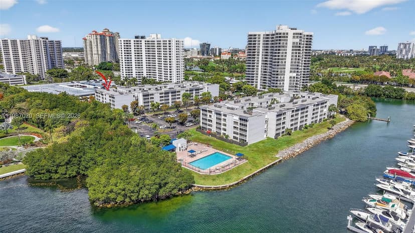 3350 NE 192nd St # B, Aventura FL 33180