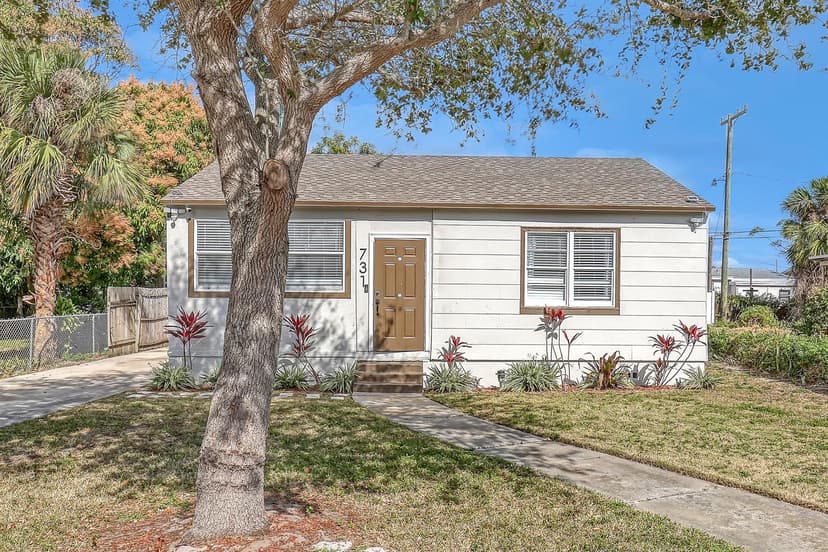 731 50th Street, West Palm Beach FL 33407