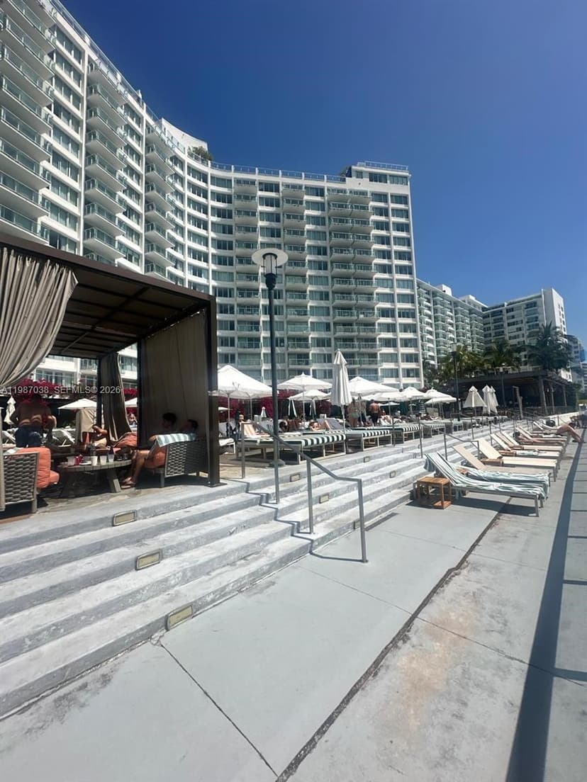 1100 West Ave # 1606, Miami Beach FL 33139
