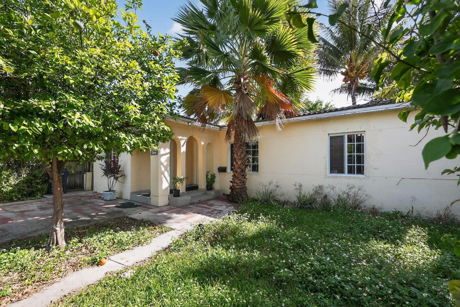2131 Biarritz Drive, Miami Beach FL 33141