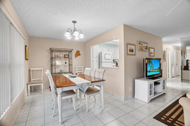 8713 NW 10th Street # C101, Plantation FL 33322 - Plantation, FL - Photo 6