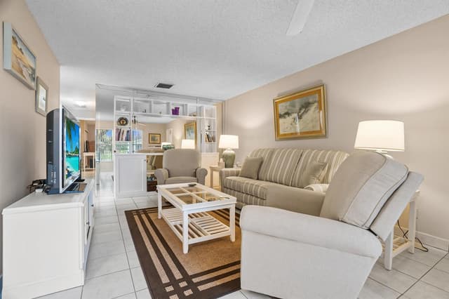 8713 NW 10th Street # C101, Plantation FL 33322 - Plantation, FL - Photo 5