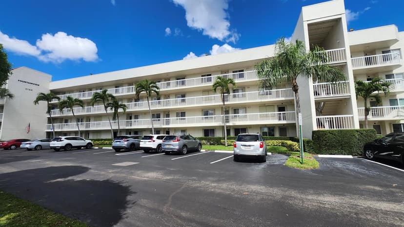 3146 Via Poinciana # 414, Lake Worth FL 33467