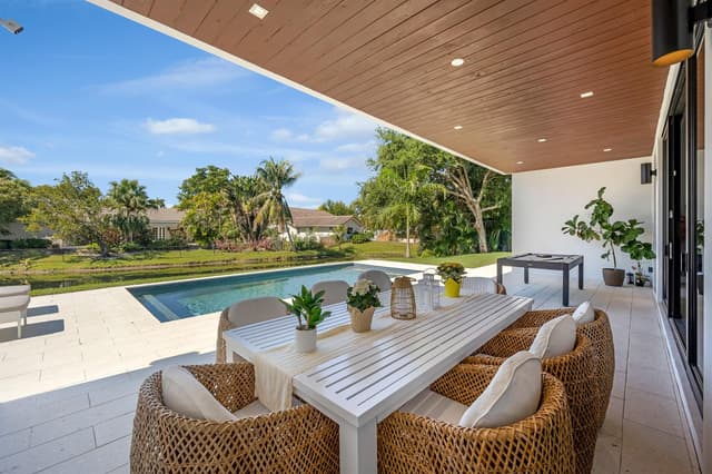 1000 SW 93rd Avenue, Plantation FL 33324 - Plantation, FL - Photo 5