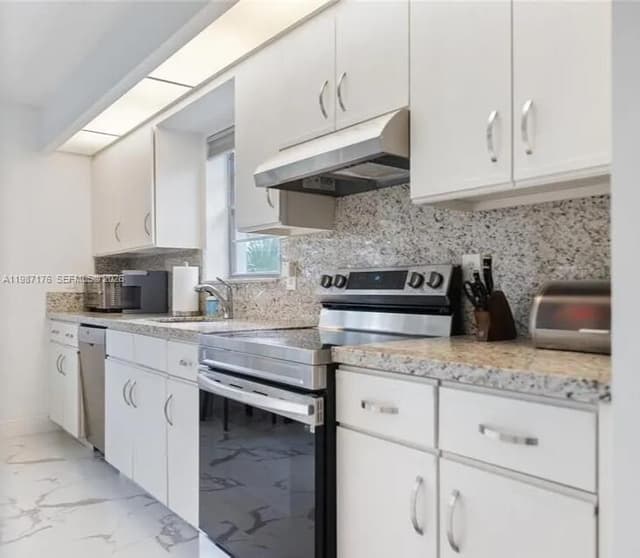 1501 Cayman Way # A4, Coconut Creek FL 33066 - Coconut Creek, FL - Photo 5