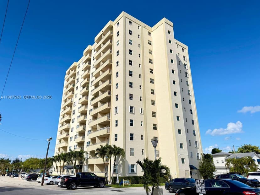 900 NE 18th Avenue # 304, Fort Lauderdale FL 33304