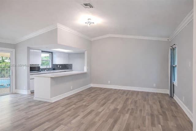 4541 SW 28th Ter, Dania Beach FL 33312 - Dania Beach, FL - Photo 2
