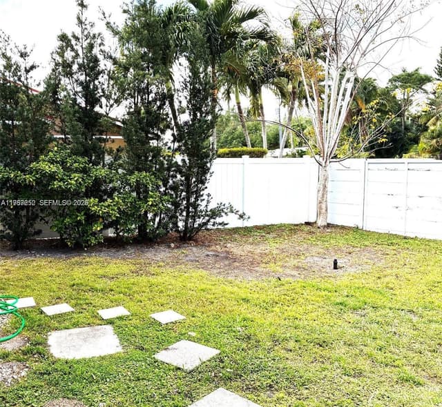 4541 SW 28th Ter, Dania Beach FL 33312 - Dania Beach, FL - Photo 6