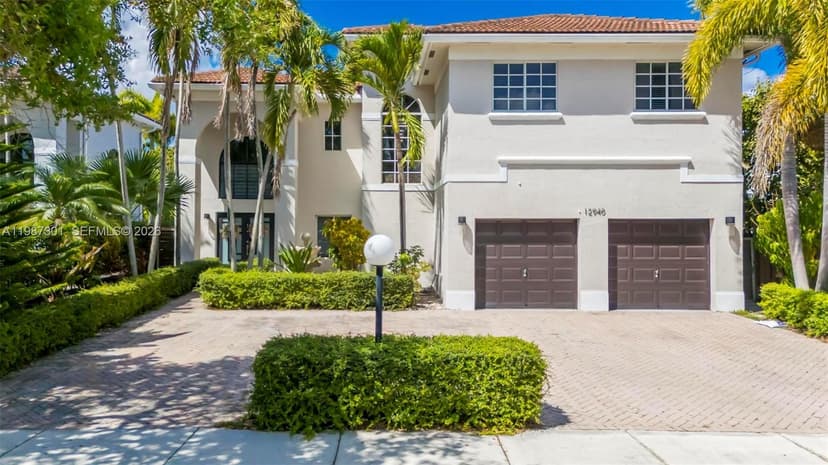 12940 SW 142nd Ter, Miami FL 33186