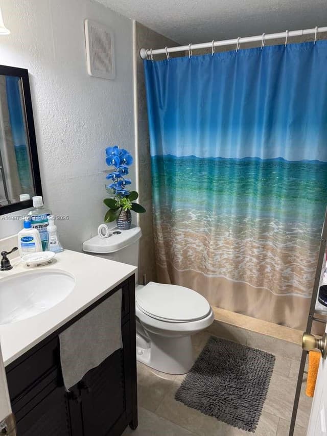 1900 W 68th St # A205, Hialeah FL 33014 - Hialeah, FL - Photo 3