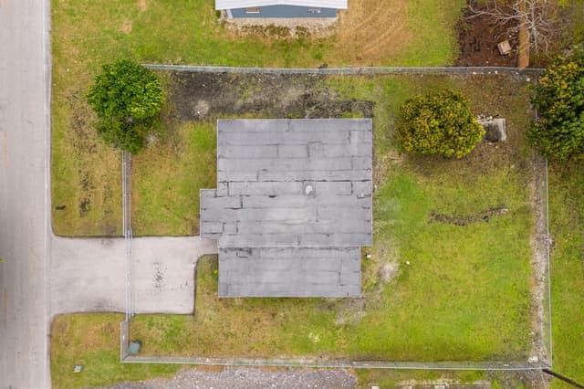 217 NW 14th Street, Belle Glade FL 33430 - Belle Glade, FL - Photo 6