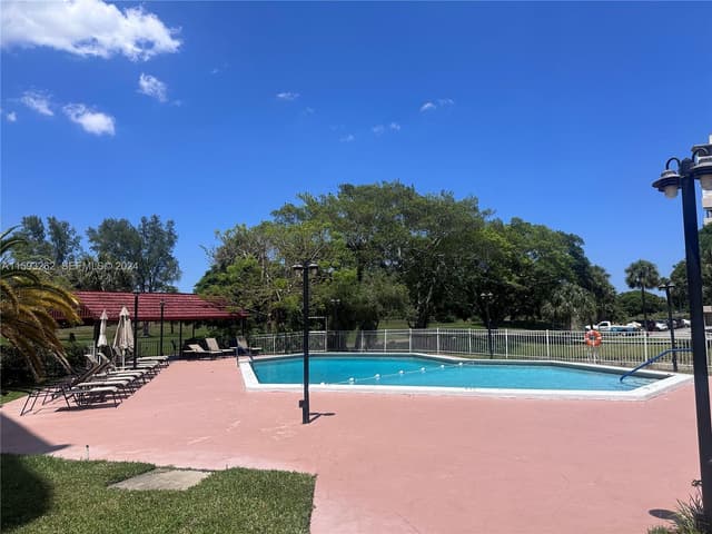 7021 Environ Boulevard # 317, Lauderhill FL 33319 - Lauderhill, FL - Photo 6