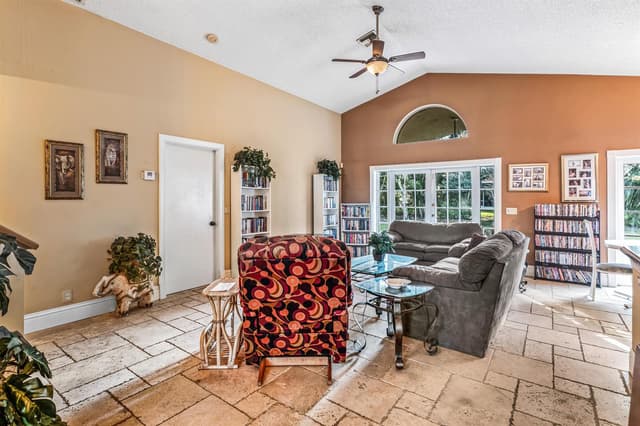 2224 Soundings Court, FL 33413 - Photo 7