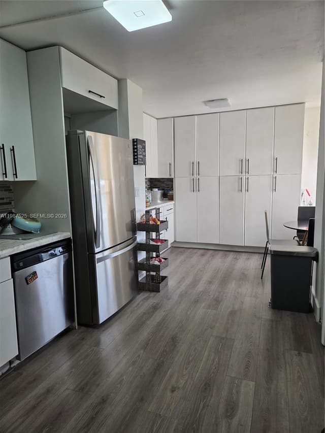 900 NE 195th St # 709, Miami FL 33179 - Miami, FL - Photo 6
