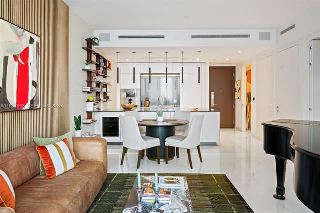 300 Biscayne Blvd Way # 2106, Miami FL 33131 - Miami, FL - Photo 2