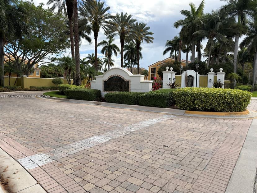2351 W Preserve Way # 104, Miramar FL 33025
