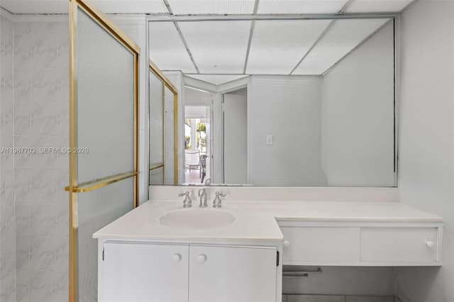 5055 Collins Ave, Miami Beach FL 33140 - Miami Beach, FL - Photo 7