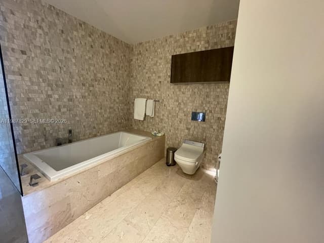 88 SW 7th St # 3609, Miami FL 33130 - Miami, FL - Photo 7