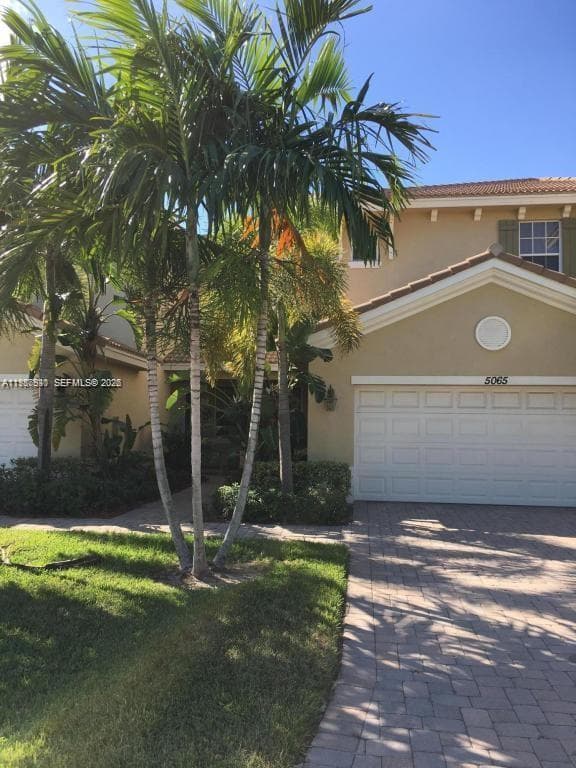 5065 Dulce Ct, Palm Beach Gardens FL 33418 - Palm Beach Gardens, FL - Photo 1