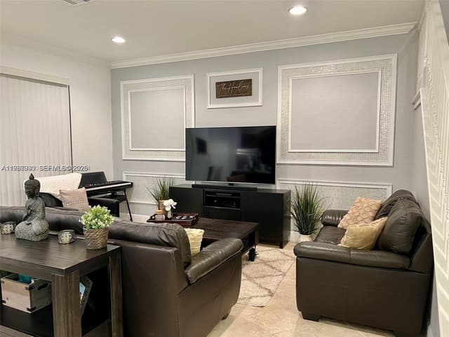 5065 Dulce Ct, Palm Beach Gardens FL 33418 - Palm Beach Gardens, FL - Photo 5