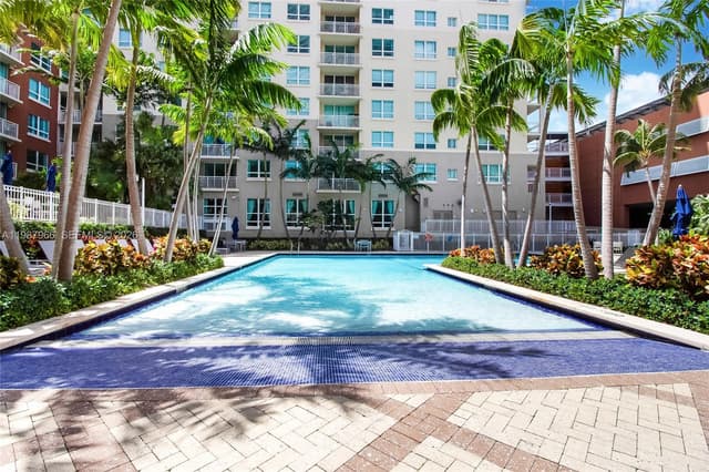 2000 N Bayshore Dr # 506, Miami FL 33137 - Miami, FL - Photo 3