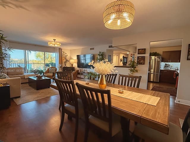 605 Ives Dairy Rd # 7, Miami FL 33179 - Miami, FL - Photo 6