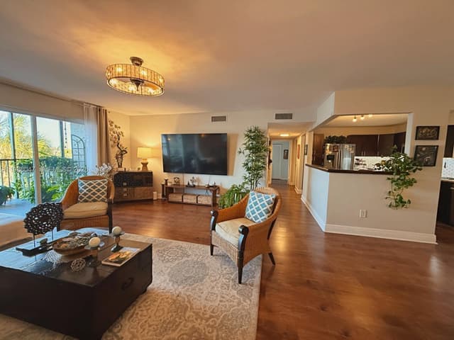 605 Ives Dairy Rd # 7, Miami FL 33179 - Miami, FL - Photo 7