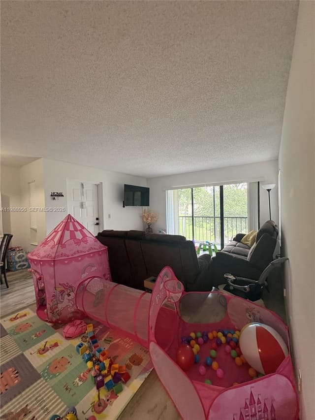 721 Sunny Pine Way # C2, Green Acres FL 33415 - Green Acres, FL - Photo 4