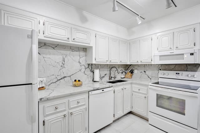 6461 NW 2nd Avenue # 116, Boca Raton FL 33487 - Boca Raton, FL - Photo 2