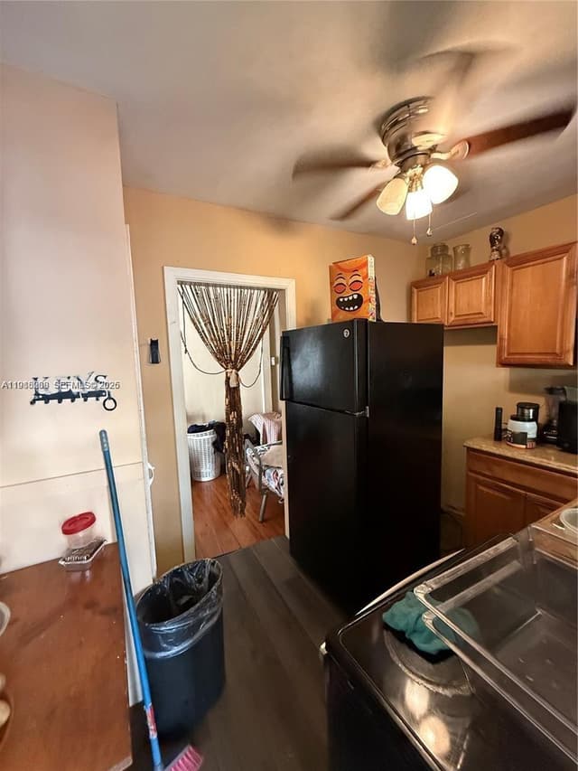 551-553 NE 133rd St, North Miami FL 33161 - North Miami, FL - Photo 3