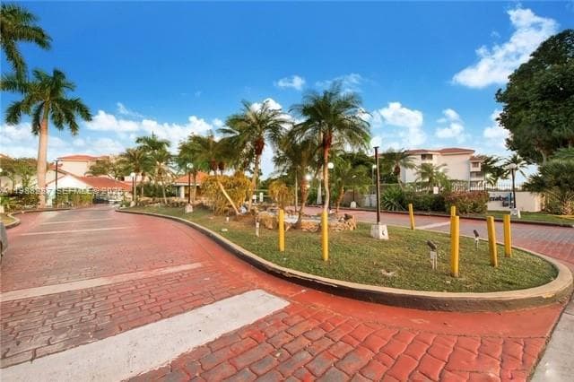 8305 SW 152nd Ave # 201, Miami FL 33193