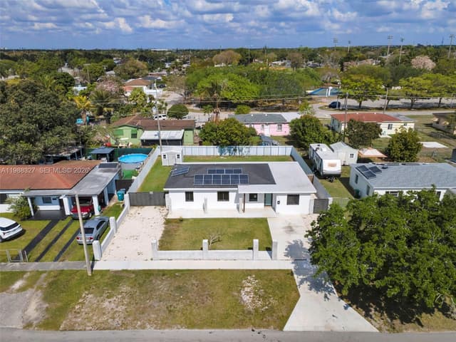 14520 Carver Drive, Miami FL 33176 - Miami, FL - Photo 4