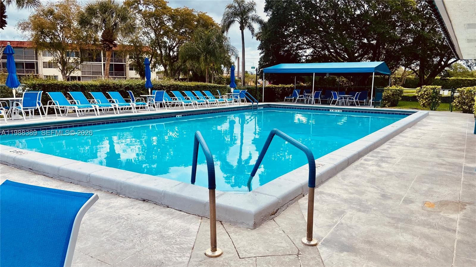 671 S Hollybrook Dr # 104, Pembroke Pines FL 33025 - Pembroke Pines, FL - Photo 1