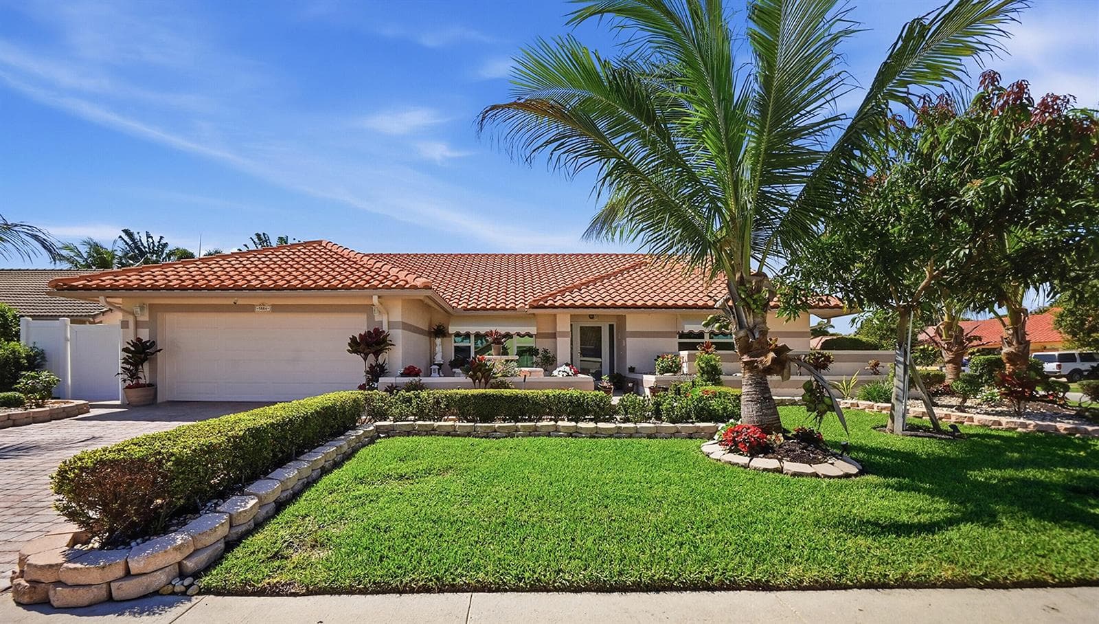 5884 Laurel Green Circle, Boynton Beach FL 33437