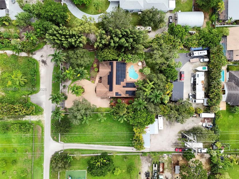 15720 SW 56th St, Southwest Ranches FL 33331