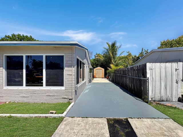 6751 Cody Street, Hollywood FL 33024 - Hollywood, FL - Photo 4